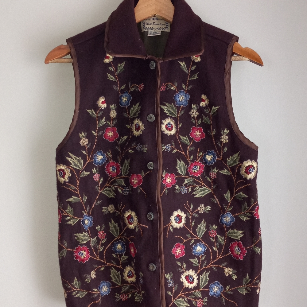 Cottagecore Embroidered Wool Vest